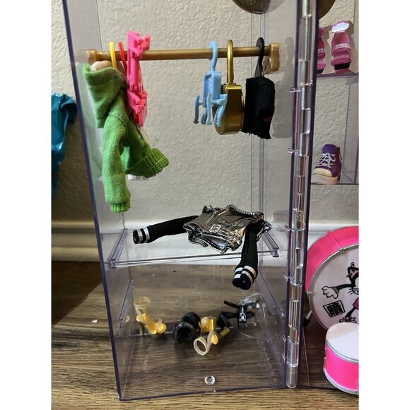 Rainbow High Deluxe Hard Shell Closet Shadow Fashion Doll Pink Drums Clothing - Picture 5 of 8